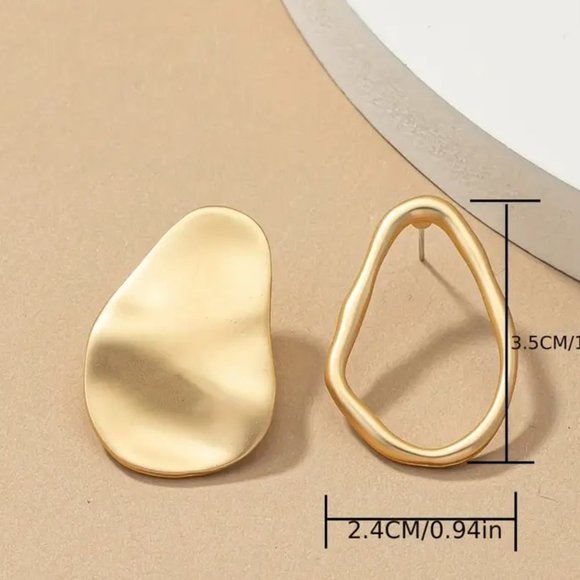 14K Gold Filled Art Deco Earrings - Picture 2 of 5